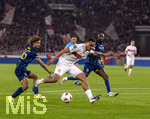 12.03.2026, Fussball UEFA Europa League 2025/2026: Achtelfinale, VfB Stuttgart - FC Porto, in der MHP-Arena Stuttgart,  v.li: Rodrigo Mora (FC Porto) gegen Nikolas Nartey (Stuttgart) 