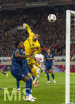 12.03.2026, Fussball UEFA Europa League 2025/2026: Achtelfinale, VfB Stuttgart - FC Porto, in der MHP-Arena Stuttgart, Torwart Diego Costa (FC Porto) hechtet dem Ball nach.