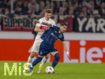 12.03.2026, Fussball UEFA Europa League 2025/2026: Achtelfinale, VfB Stuttgart - FC Porto, in der MHP-Arena Stuttgart, v.li: Finn Jeltsch (Stuttgart) gegen Borja Sainz (FC Porto) 