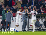 12.03.2026, Fussball UEFA Europa League 2025/2026: Achtelfinale, VfB Stuttgart - FC Porto, in der MHP-Arena Stuttgart, v.li: Tiago Tomas (Stuttgart) kommt ins Spiel für Ermedin Demirovic (Stuttgart) 
