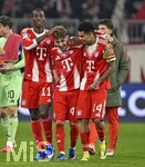 18.03.2026,  Fussball UEFA Championsleague 2025/2026: Achtelfinale Rückspiel,  FC Bayern München - Atalanta Bergamo, in der Allianz-Arena München, v.l.  Torwart Jonas Urbig (FC Bayern München), Nicolas Jackson (FC Bayern München), Lennart Karl (FC Bayern München), und Luis Diaz (FC Bayern München) jubeln.
  

