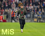 18.03.2026,  Fussball UEFA Championsleague 2025/2026: Achtelfinale Rückspiel,  FC Bayern München - Atalanta Bergamo, in der Allianz-Arena München, Torwart Jannis Bärtl (FC Bayern) beim Aufwärmen.  