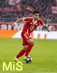 18.03.2026,  Fussball UEFA Championsleague 2025/2026: Achtelfinale Rückspiel,  FC Bayern München - Atalanta Bergamo, in der Allianz-Arena München, Luis Diaz (FC Bayern München) am Ball 