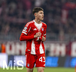 18.03.2026,  Fussball UEFA Championsleague 2025/2026: Achtelfinale Rückspiel,  FC Bayern München - Atalanta Bergamo, in der Allianz-Arena München, Filip Pavic (FC Bayern München) nachdenklich 