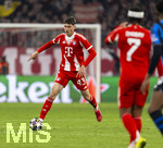 18.03.2026,  Fussball UEFA Championsleague 2025/2026: Achtelfinale Rückspiel,  FC Bayern München - Atalanta Bergamo, in der Allianz-Arena München, Filip Pavic (FC Bayern München) nachdenklich 