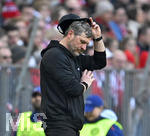 21.03.2026, Fussball Bundesliga 2025/2026, 27.Spieltag, FC Bayern München - 1.FC Union Berlin, in der Allianz-Arena München,      Trainer Steffen Baumgart (Union Berlin) nachdenklich.


