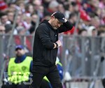 21.03.2026, Fussball Bundesliga 2025/2026, 27.Spieltag, FC Bayern München - 1.FC Union Berlin, in der Allianz-Arena München,      Trainer Steffen Baumgart (Union Berlin) nachdenklich.


