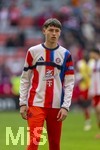 21.03.2026, Fussball Bundesliga 2025/2026, 27.Spieltag, FC Bayern München - 1.FC Union Berlin, in der Allianz-Arena München, Filip Pavic (FC Bayern München) beim Aufwärmen.