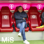 21.03.2026, Fussball Bundesliga 2025/2026, 27.Spieltag, FC Bayern München - 1.FC Union Berlin, in der Allianz-Arena München, Geschäftsführer Horst Heldt (Union Berlin) nachdenklich 