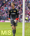 21.03.2026, Fussball Bundesliga 2025/2026, 27.Spieltag, FC Bayern München - 1.FC Union Berlin, in der Allianz-Arena München, Torwart Frederik Rönnow (Union Berlin) 