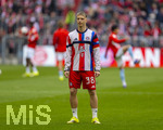 21.03.2026, Fussball Bundesliga 2025/2026, 27.Spieltag, FC Bayern München - 1.FC Union Berlin, in der Allianz-Arena München, Erblin Osmani (Bayern München) beim Aufwärmen.