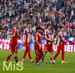 21.03.2026, Fussball Bundesliga 2025/2026, 27.Spieltag, FC Bayern München - 1.FC Union Berlin, in der Allianz-Arena München, Schlussjubel, v.li: Erblin Osmani (Bayern München), Filip Pavic (FC Bayern München), Maycon Cardozo (Bayern München), Guido Della Rovere (FC Bayern München), Deniz Ofli (FC Bayern München) 