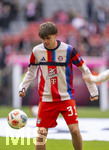 21.03.2026, Fussball Bundesliga 2025/2026, 27.Spieltag, FC Bayern München - 1.FC Union Berlin, in der Allianz-Arena München, Guido Della Rovere (FC Bayern München) beim Aufwärmen.
