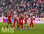 21.03.2026, Fussball Bundesliga 2025/2026, 27.Spieltag, FC Bayern München - 1.FC Union Berlin, in der Allianz-Arena München, Schlussjubel, v.li: Erblin Osmani (Bayern München), Filip Pavic (FC Bayern München), Maycon Cardozo (Bayern München), Guido Della Rovere (FC Bayern München), Deniz Ofli (FC Bayern München) 