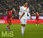 22.03.2026, Fussball 1. Bundesliga 2025/2026, 27.Spieltag, FC Augsburg - VfB Stuttgart, in der WWK-Arena Augsburg.
 Tiago Tomas (Stuttgart) jubelt nach dem 0:2 , Han-Noah Massengo (FC Augsburg) ist unzufrieden.

