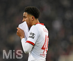 22.03.2026, Fussball 1. Bundesliga 2025/2026, 27.Spieltag, FC Augsburg - VfB Stuttgart, in der WWK-Arena Augsburg. Noahkai Dominic Banks (FC Augsburg) ist enttäuscht.
 

