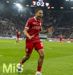 22.03.2026, Fussball 1. Bundesliga 2025/2026, 27.Spieltag, FC Augsburg - VfB Stuttgart, in der WWK-Arena Augsburg. Torjubel zum 3:0 von Nikolas Nartey (Stuttgart)  