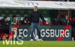 22.03.2026, Fussball 1. Bundesliga 2025/2026, 27.Spieltag, FC Augsburg - VfB Stuttgart, in der WWK-Arena Augsburg. Trainer Manuel Baum (FC Augsburg) am Spielfeldrand in Rage.