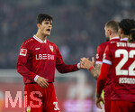 22.03.2026, Fussball 1. Bundesliga 2025/2026, 27.Spieltag, FC Augsburg - VfB Stuttgart, in der WWK-Arena Augsburg. Chema Andres (Stuttgart) 