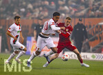 22.03.2026, Fussball 1. Bundesliga 2025/2026, 27.Spieltag, FC Augsburg - VfB Stuttgart, in der WWK-Arena Augsburg. v.lI. Noahkai Dominic Banks (FC Augsburg) gegen Chris Führich (Stuttgart) 