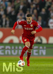 22.03.2026, Fussball 1. Bundesliga 2025/2026, 27.Spieltag, FC Augsburg - VfB Stuttgart, in der WWK-Arena Augsburg. Deniz Undav (Stuttgart) am Ball 