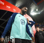 27.03.2026, Fussball Freundschafts-Länderspiel, Schweiz - Deutschland, im Stadion St.-Jakob-Park in Basel (Schweiz). Antonio Rüdiger (Deutschland) kommt aus der Kabine ins Stadion 