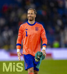 27.03.2026, Fussball Freundschafts-Länderspiel, Schweiz - Deutschland, im Stadion St.-Jakob-Park in Basel (Schweiz). Torwart Oliver Baumann (Deutschland) nachdenklich 