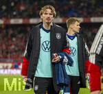 27.03.2026, Fussball Freundschafts-Länderspiel, Schweiz - Deutschland, im Stadion St.-Jakob-Park in Basel (Schweiz). Nick Woltemade (Deutschland) kommt zur Bank