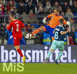 27.03.2026, Fussball Freundschafts-Länderspiel, Schweiz - Deutschland, im Stadion St.-Jakob-Park in Basel (Schweiz). v.li: Miro Muheim (Schweiz), Torwart Oliver Baumann (Deutschland), Joshua Kimmich (Deutschland)  