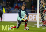 27.03.2026, Fussball Freundschafts-Länderspiel, Schweiz - Deutschland, im Stadion St.-Jakob-Park in Basel (Schweiz). Torwart Alexander Nübel (Deutschland) beim Aufwärmen. 