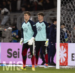 27.03.2026, Fussball Freundschafts-Länderspiel, Schweiz - Deutschland, im Stadion St.-Jakob-Park in Basel (Schweiz). Beim Aufwärmen, re: Torwart Alexander Nübel (Deutschland), li: Torwart Finn Dahmen (Deutschland) 
