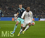 30.03.2026, Fussball Freundschafts-Länderspiele 2.Spieltag, Deutschland - Ghana, in der MHP-Arena Stuttgart (Deutschland). v.l. Nico Schlotterbeck (Deutschland) gegen Antoine Semenyo (Ghana) 