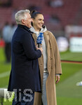 30.03.2026, Fussball Freundschafts-Länderspiele 2.Spieltag, Deutschland - Ghana, in der MHP-Arena Stuttgart (Deutschland). ARD-Experte Bastian Schweinsteiger (li) und Moderatorin Esther Sedlaczek (re)