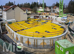 21.03.2026, Bad Wörishofen (Unterallgäu), Baustelle Löwenbräu-Arkaden Bad Wörishofen, das alte Restaurant und ehemalige Brauerei wurde 2022 abgerissen um eine neue Wohnanlage zu errichten. Der Neubau der Firma Glass kommt zügig voran, das Untergeschoss ist schon gut zu erkennen mit dem Rundbau. Neben Wohnungen und Gastronomie und Tiefgaragen entsteht ein Ort der Begegnung im Herzen von Bad Wörishofen. 

