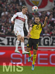 04.04.2026, Fussball 1. Bundesliga 2025/2026, 28.Spieltag, VfB Stuttgart - Borussia Dortmund, in der MHP-Arena Stuttgart, v.l. Chris Führich (Stuttgart) gegen Waldemar Anton (Borussia Dortmund) 
 

