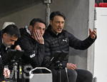 04.04.2026, Fussball 1. Bundesliga 2025/2026, 28.Spieltag, VfB Stuttgart - Borussia Dortmund, in der MHP-Arena Stuttgart, v.l. Co-Trainer Robert  Kovac (Borussia Dortmund) und Trainer Niko Kovac (Borussia Dortmund) sind unzurieden
 

