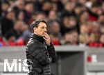 04.04.2026, Fussball 1. Bundesliga 2025/2026, 28.Spieltag, VfB Stuttgart - Borussia Dortmund, in der MHP-Arena Stuttgart, 
 Trainer Niko Kovac (Borussia Dortmund) ratlos.

