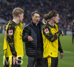 04.04.2026, Fussball 1. Bundesliga 2025/2026, 28.Spieltag, VfB Stuttgart - Borussia Dortmund, in der MHP-Arena Stuttgart, Schlussjubel der Dortmunder, mit Marcel Sabitzer (Borussia Dortmund), Trainer Niko Kovac (Borussia Dortmund),