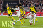 04.04.2026, Fussball 1. Bundesliga 2025/2026, 28.Spieltag, VfB Stuttgart - Borussia Dortmund, in der MHP-Arena Stuttgart, v.li: Karim Adeyemi (Borussia Dortmund) gegen Deniz Undav (Stuttgart) 