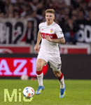 04.04.2026, Fussball 1. Bundesliga 2025/2026, 28.Spieltag, VfB Stuttgart - Borussia Dortmund, in der MHP-Arena Stuttgart, Finn Jeltsch (Stuttgart) am Ball 