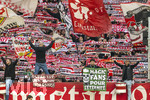 04.04.2026, Fussball 1. Bundesliga 2025/2026, 28.Spieltag, VfB Stuttgart - Borussia Dortmund, in der MHP-Arena Stuttgart, Fans Stuttgart