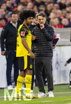 04.04.2026, Fussball 1. Bundesliga 2025/2026, 28.Spieltag, VfB Stuttgart - Borussia Dortmund, in der MHP-Arena Stuttgart, re: Trainer Niko Kovac (Borussia Dortmund) wechselt Karim Adeyemi (Borussia Dortmund) ein. 