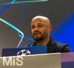 06.04.2026,  Fussball UEFA Championsleague 2025/2026: Vor dem Viertelfinale, Real Madrid - FC Bayern München, Am Vortag des Spieles die Pressekonferenz des FC Bayern in Madrid, Trainer Vincent Kompany (FC Bayern München) 