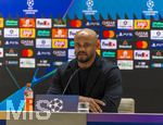 06.04.2026,  Fussball UEFA Championsleague 2025/2026: Vor dem Viertelfinale, Real Madrid - FC Bayern München, Am Vortag des Spieles die Pressekonferenz des FC Bayern in Madrid, Trainer Vincent Kompany (FC Bayern München) 