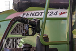 07.04.2026, Landwirtschaft, Bad Wörishofen im Allgäu. Bauern kämpfen mit hohen Diesel-Preisen für ihre Landmaschinen. Hier wird ein Fendt-Traktor beim V-Markt in Bad Wörishofen betankt.