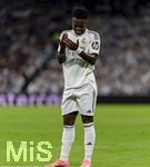 07.04.2026, Fussball UEFA Championsleague 2025/2026: Viertelfinale, Real Madrid - FC Bayern München, im Estadio Bernabeu in Madrid (Spanien),  Vinicius Junior (Real Madrid) unzufrieden.
  
