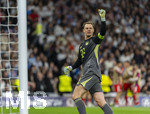 07.04.2026, Fussball UEFA Championsleague 2025/2026: Viertelfinale, Real Madrid - FC Bayern München, im Estadio Bernabeu in Madrid (Spanien),  Torwart Manuel Neuer (FC Bayern München) Torjubel 
  
