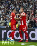 07.04.2026, Fussball UEFA Championsleague 2025/2026: Viertelfinale, Real Madrid - FC Bayern München, im Estadio Bernabeu in Madrid (Spanien),  Torjubel zum 2:0 Harry Kane (re, FC Bayern München), Luis Diaz (FC Bayern München), 