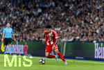 07.04.2026, Fussball UEFA Championsleague 2025/2026: Viertelfinale, Real Madrid - FC Bayern München, im Estadio Bernabeu in Madrid (Spanien),  Luis Diaz (FC Bayern München) am Ball 
  
