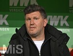 10.04.2026, Fussball 1. Bundesliga 2025/2026, 29.Spieltag, FC Augsburg - TSG 1899 Hoffenheim, in der WWK-Arena Augsburg. Geschäftsführer Sport Andreas Schicker (Hoffenheim).
 

